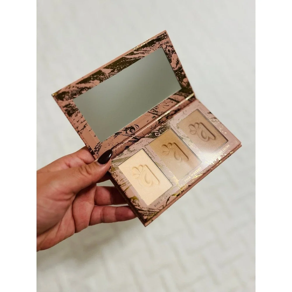 NEW! ALAMAR‎ MAKE UP CONTOURING PALETTE